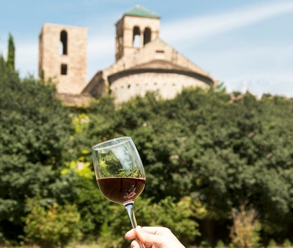 historias de vino en el monasterio